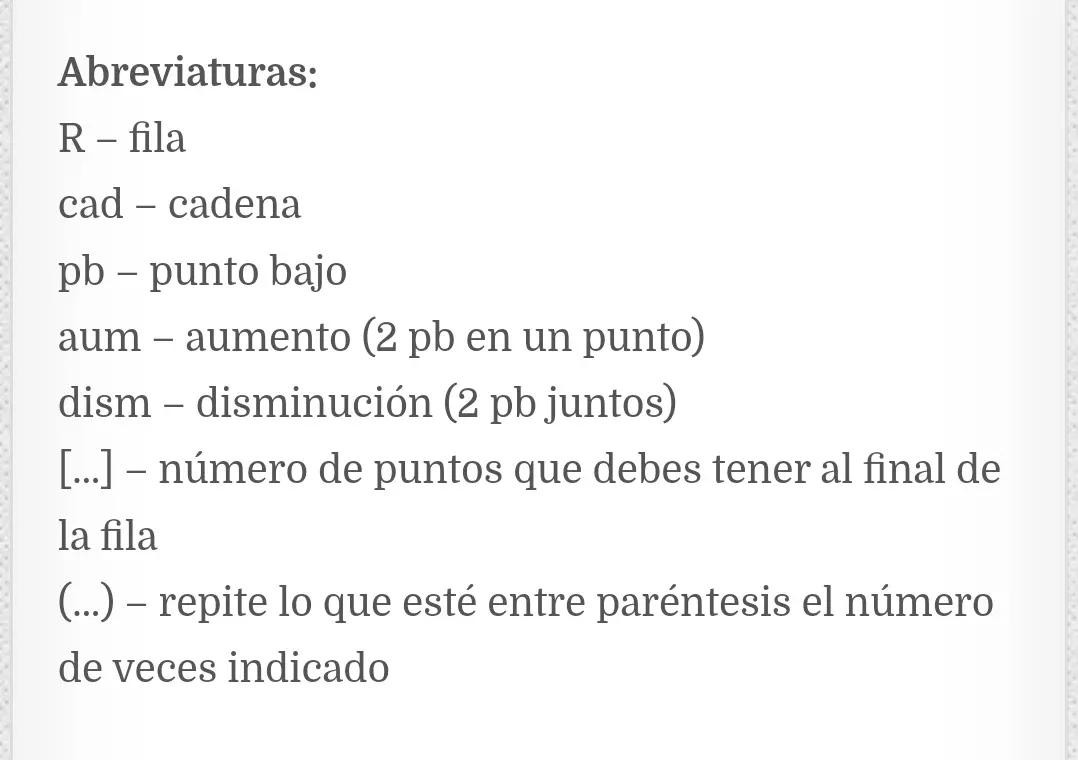 Patrón de Amigurumi Gato Gris con lazo rosa y bozal beige