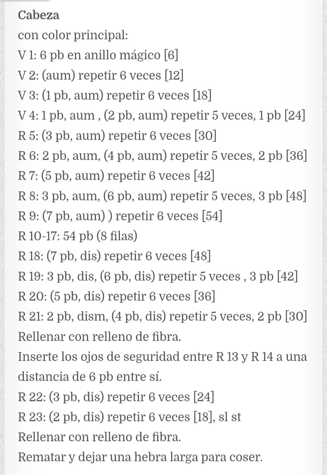 Patrón de amigurumi para conejito con corazón y lazo rosa, instrucciones detalladas en español
