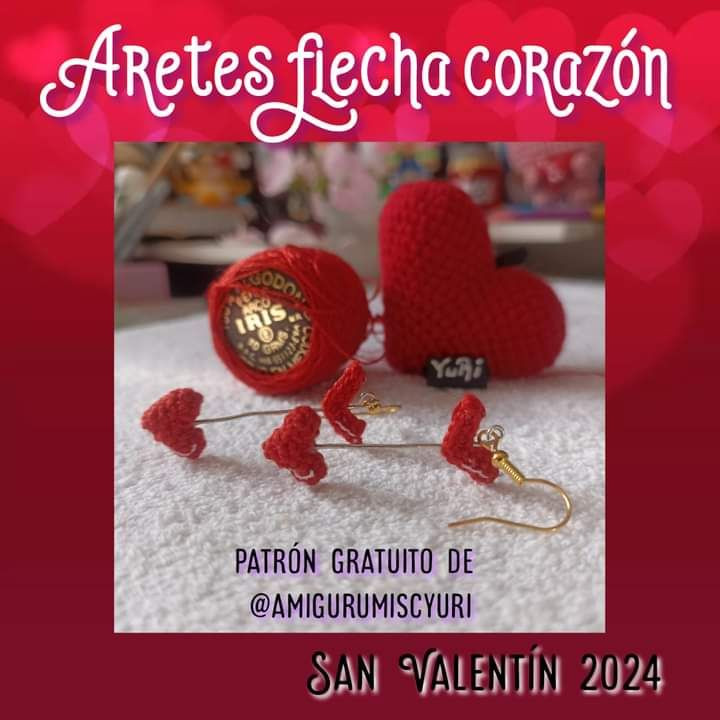 Patrón de aretes flecha corazón rojo