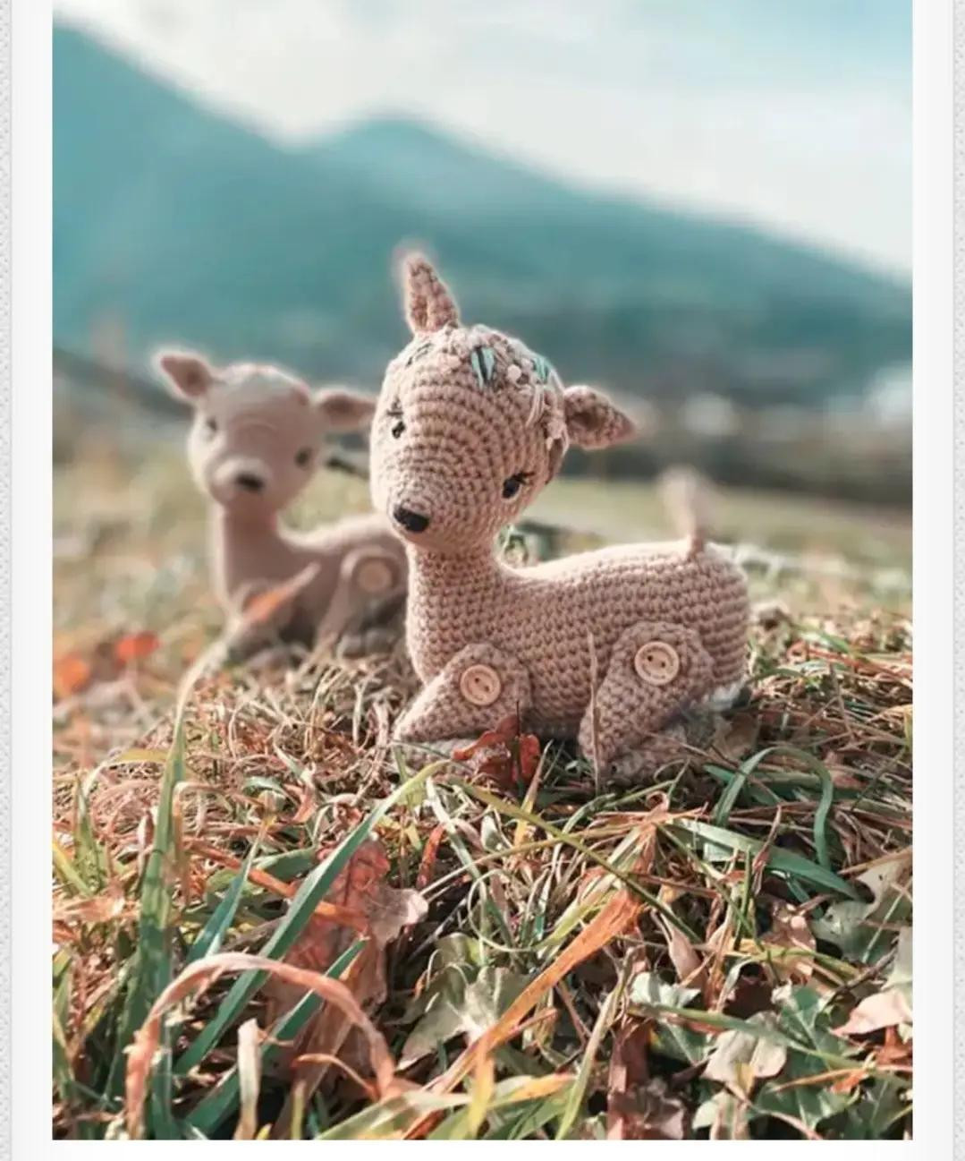 Patrón de crochet amigurumi para hacer el ciervo 'Ahu' con hilo Alize Alpaca