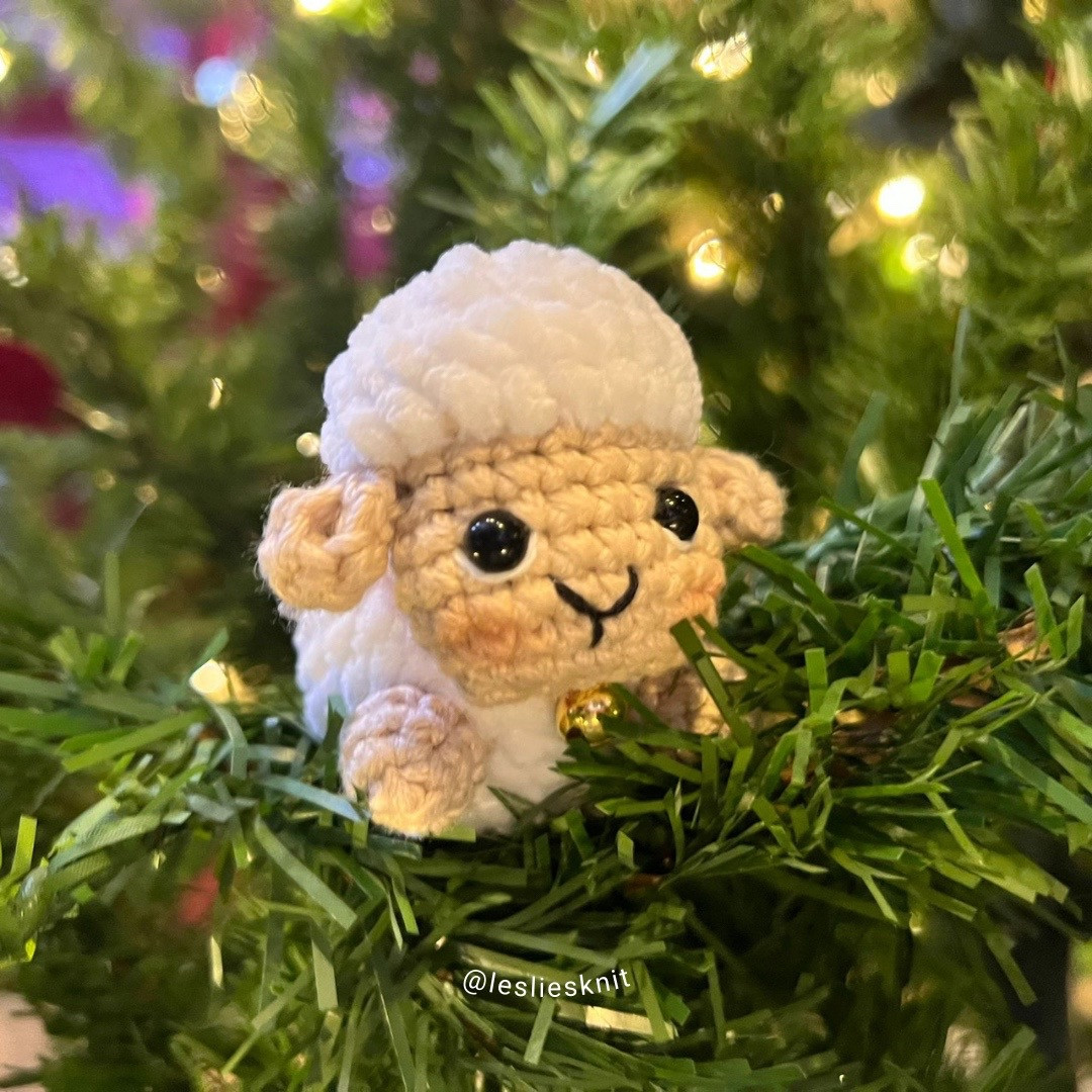 Patrón de Crochet Borreguito Amigurumi Año Nuevo