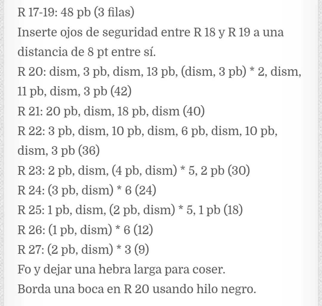 Patrón de crochet gratis para fantasma tierno con sombrero de bruja y calabazas, materiales y abreviaturas incluidas