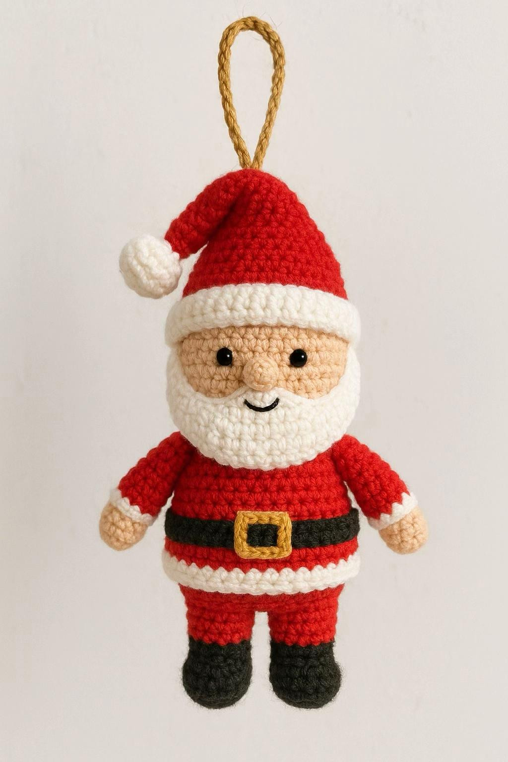 Patrón de Crochet: Muñeco Navideño Colgante - Mini Santa Mágico