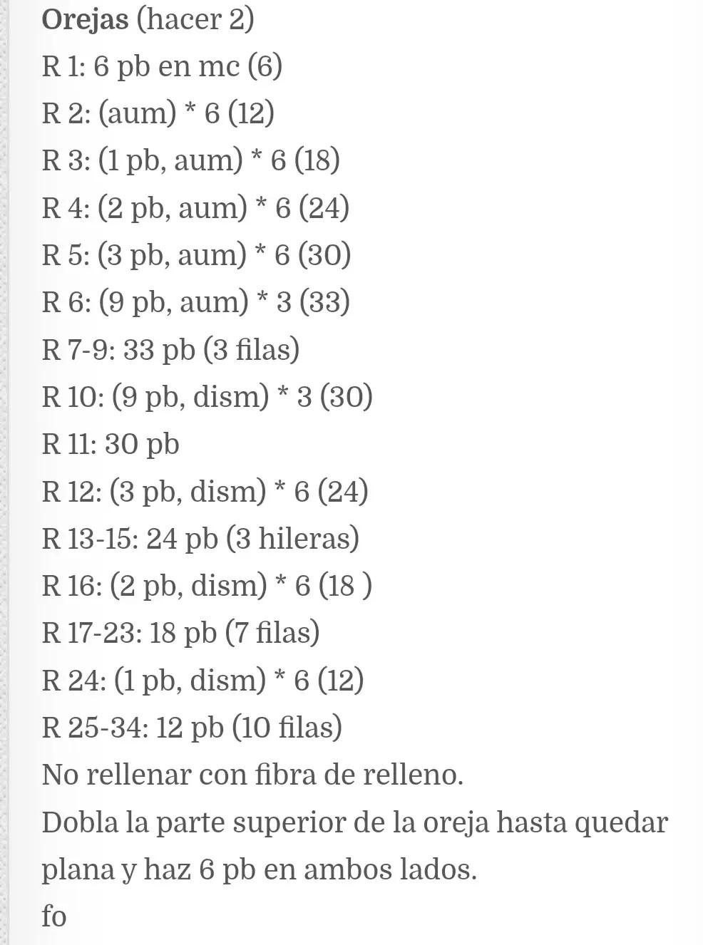 Patrón de Crochet para Conejo Amigurumi con Rayas Multicolores y Diseño Tierno