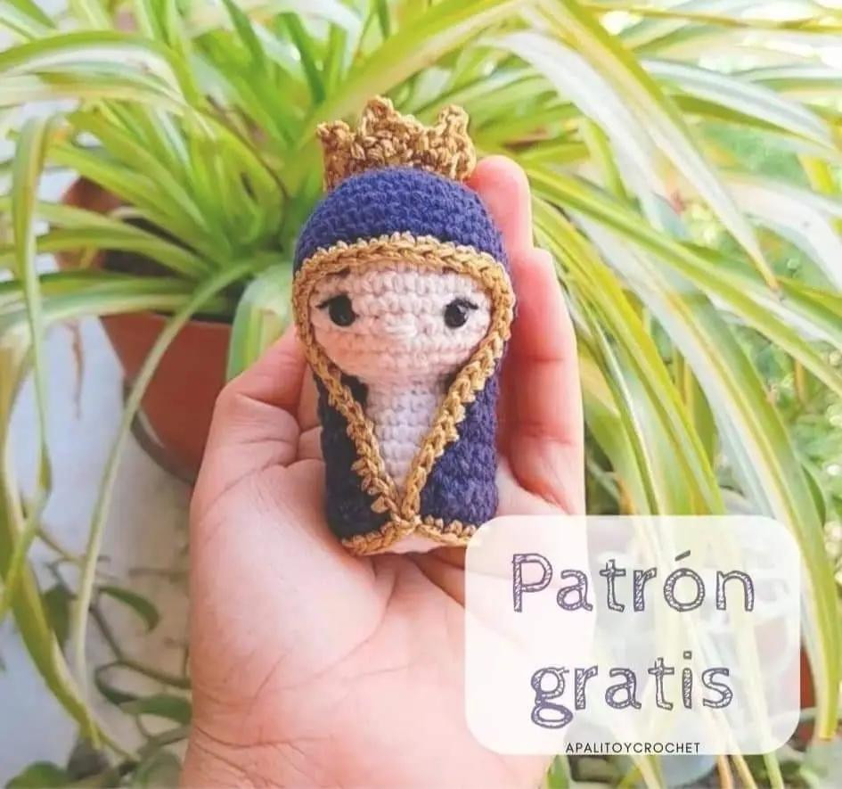 Patrón de ganchillo Mini Virgencita: Cabeza, Manto y Corona