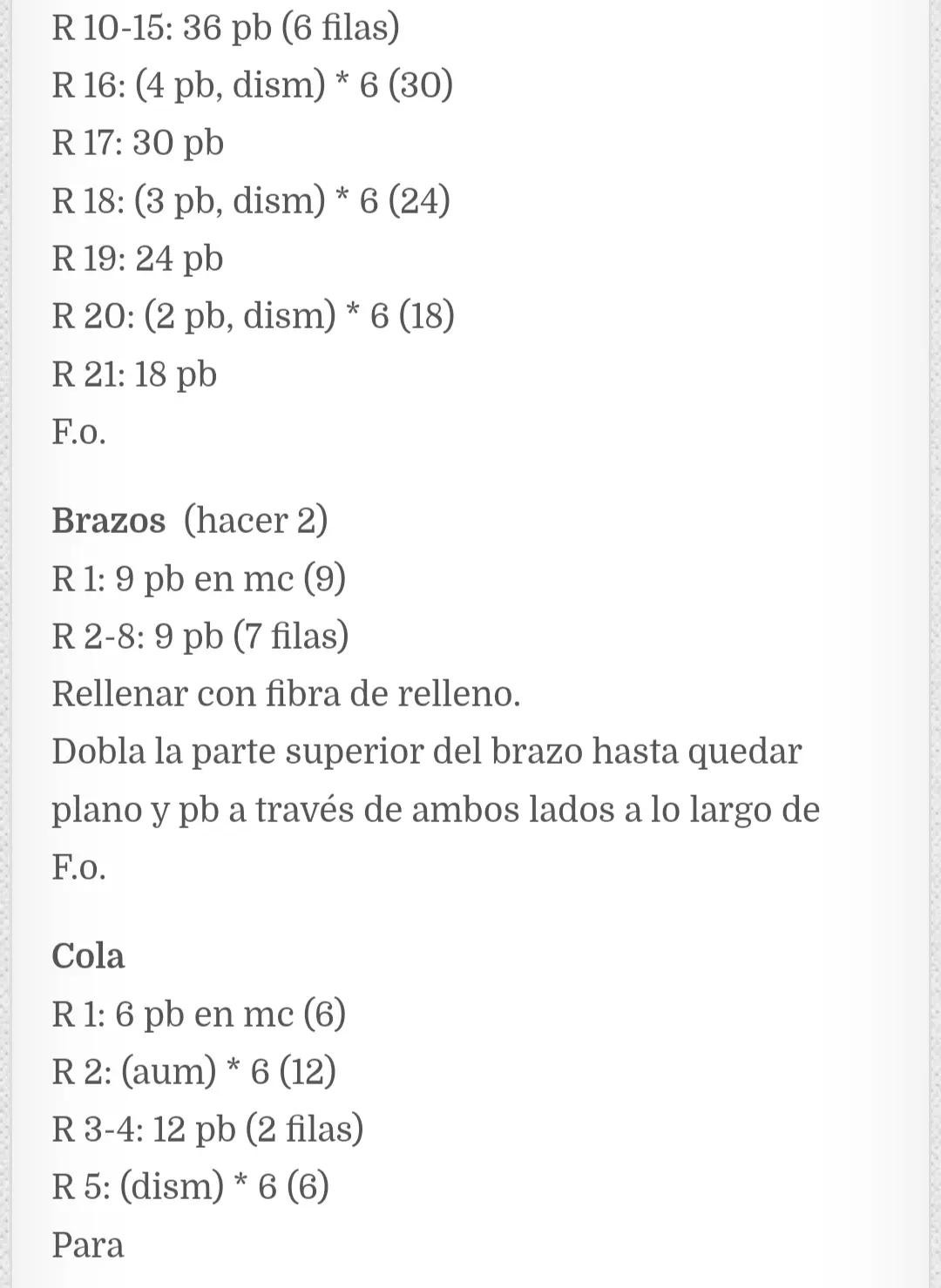 Patrón de ganchillo para amigurumi: Conejitos tiernos en rosa, amarillo y azul con lazos