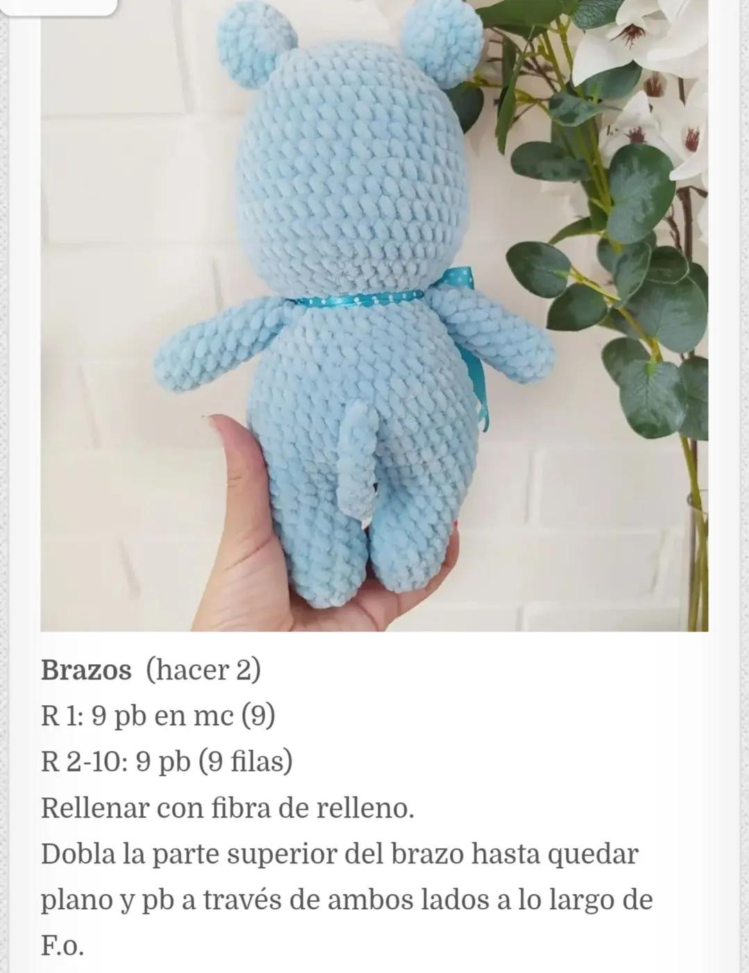 Patrón de Ganchillo para Amigurumi de Hipopótamo Azul con Lazo Turquesa