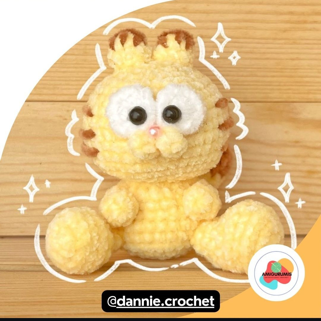 Patrón de Gato Garfield Amigurumi Mochado Amarillo Paso a Paso