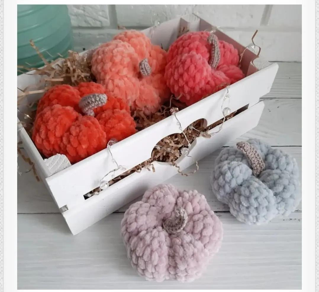 Patrón gratis Amigurumi Caracol Calabaza: Tutorial paso a paso para tejer un caracol con caparazón de calabaza naranja