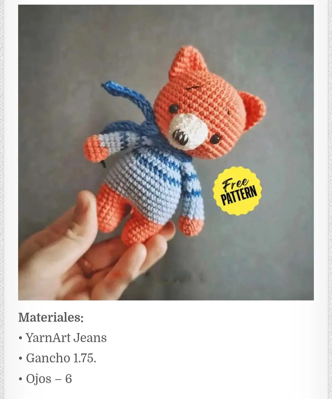 Patrón Gratis Amigurumi Pequeño Zorro - Oso Tejido a Crochet con Rayas Azules