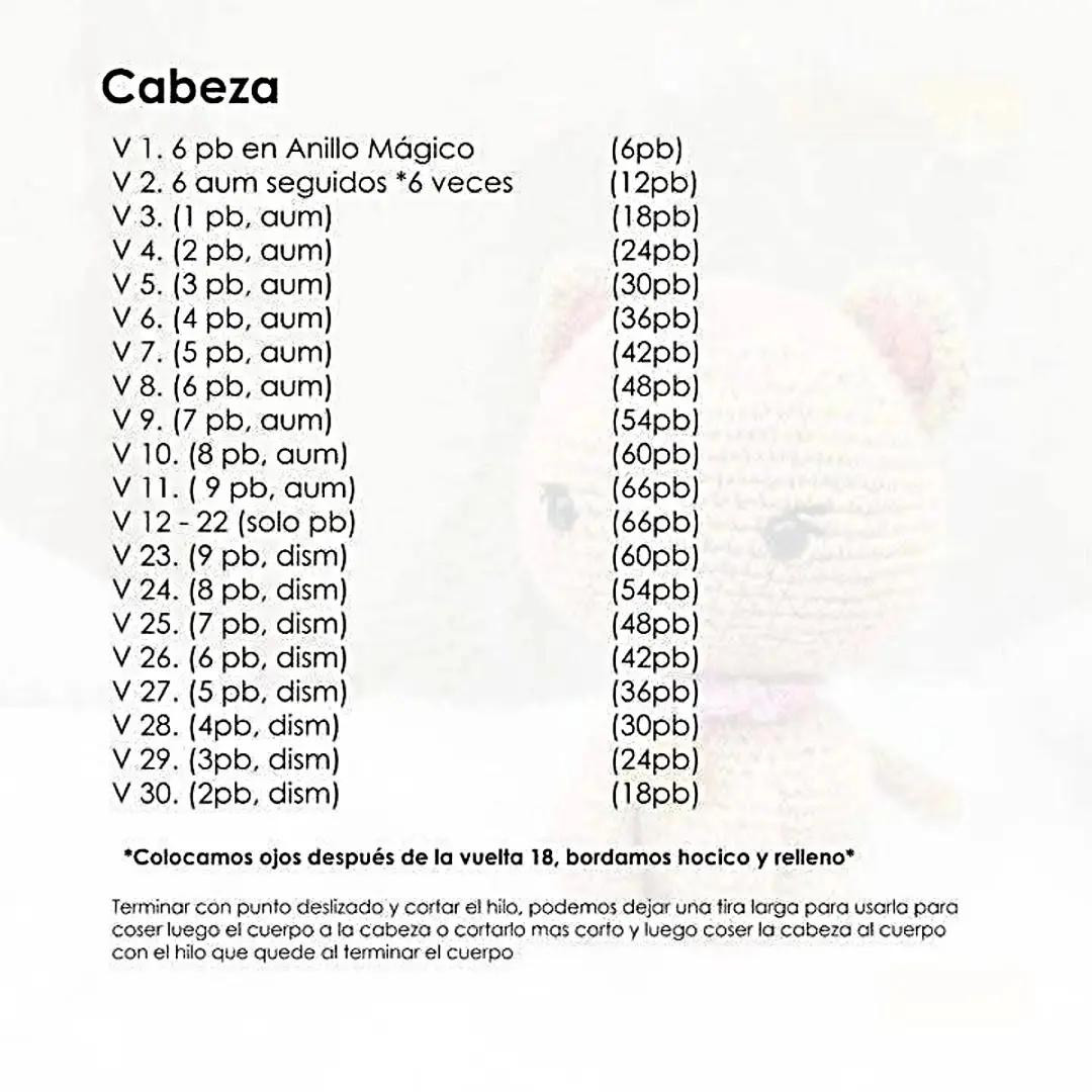 Patrón gratis de gatito amigurumi beige con collar morado y orejas rosadas