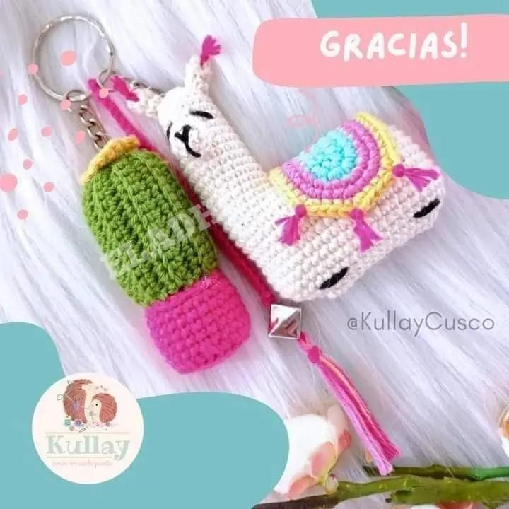Patrón Gratis Llavero Alpaca y Cactus: Guía Paso a Paso para Crochet Amigurumi