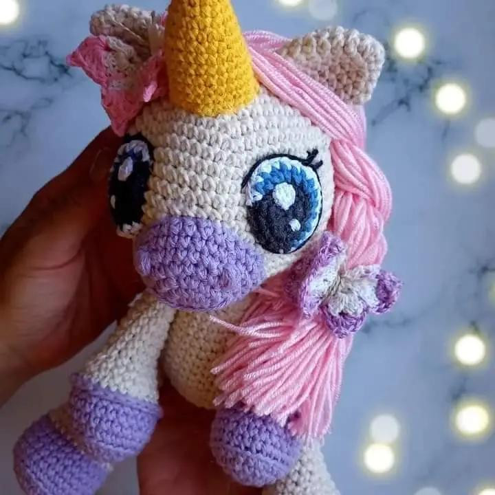 Patrón gratis Unicornio Quiereme mucho