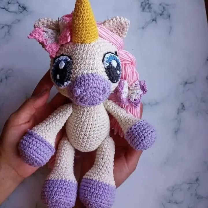 Patrón gratis Unicornio Quiereme mucho