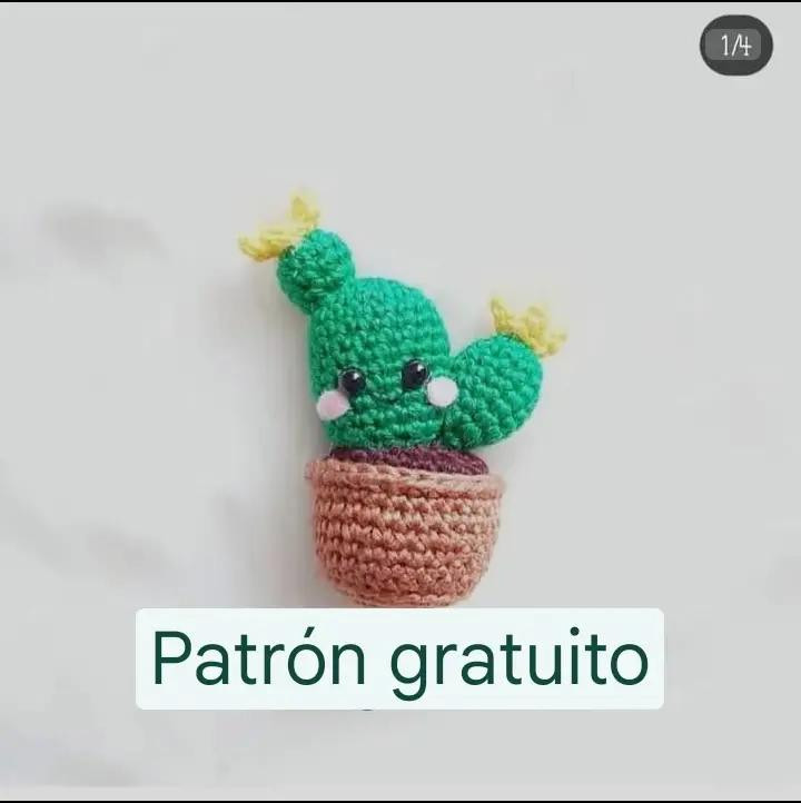 Patrón gratuito de cactus amigurumi con maceta y flores