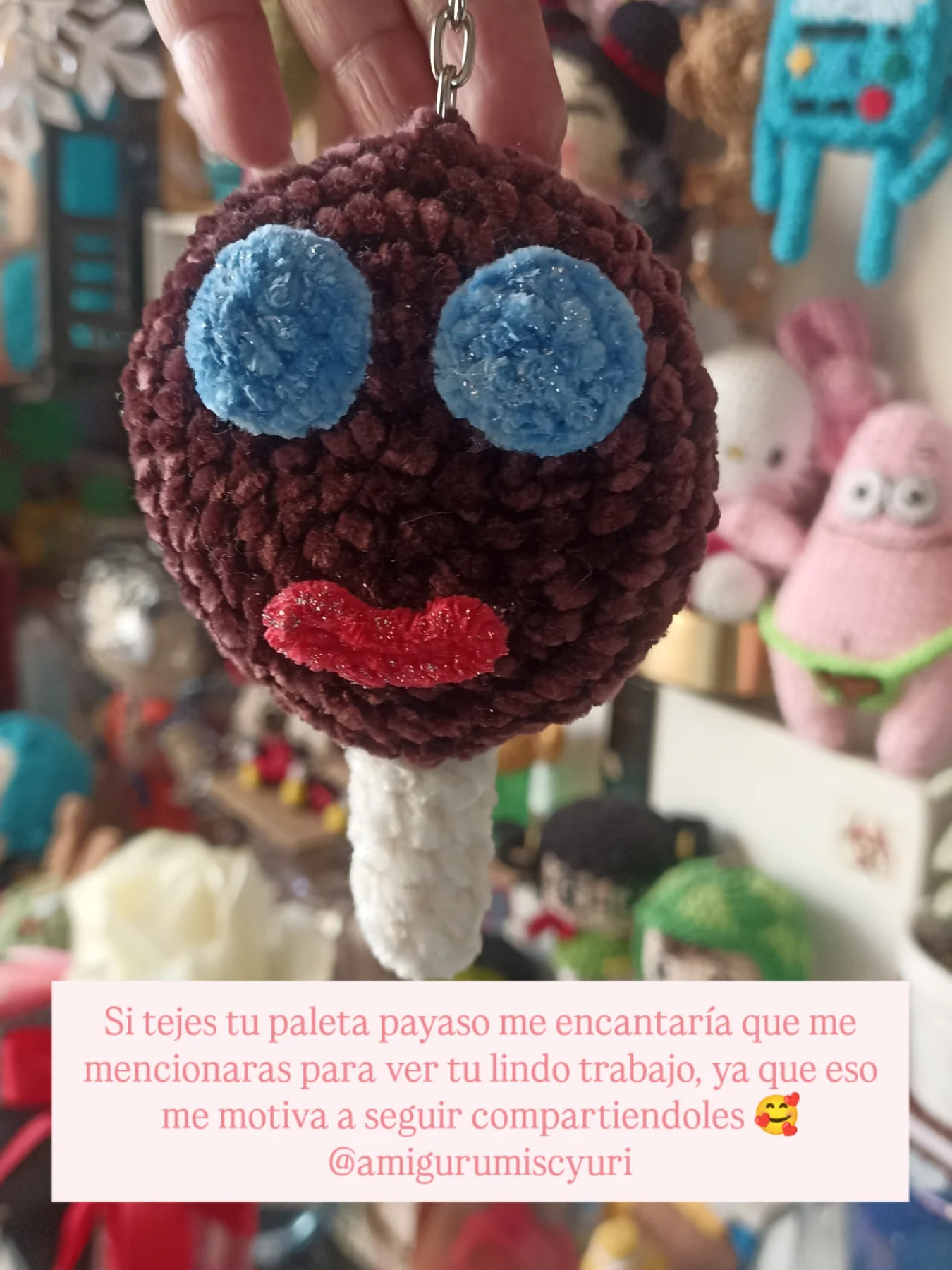 Patrón gratuito Llavero paleta payaso amigurumi