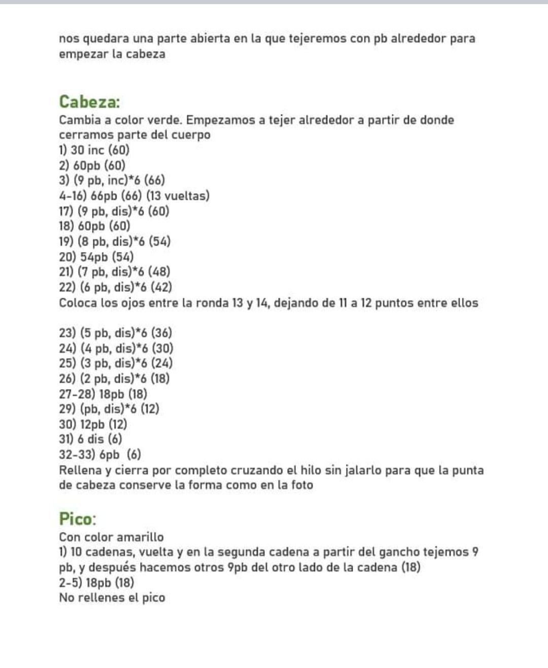 Patrón Gratuito Pato Amigurumi con Moño Rojo y Cabeza Verde