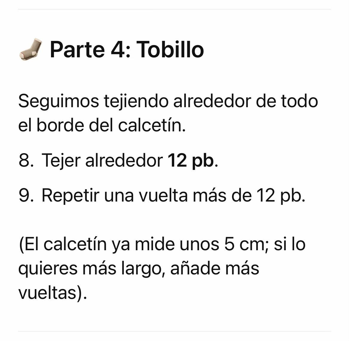 Patrón: Mini Calcetines Colgantes de Crochet (5 cm)