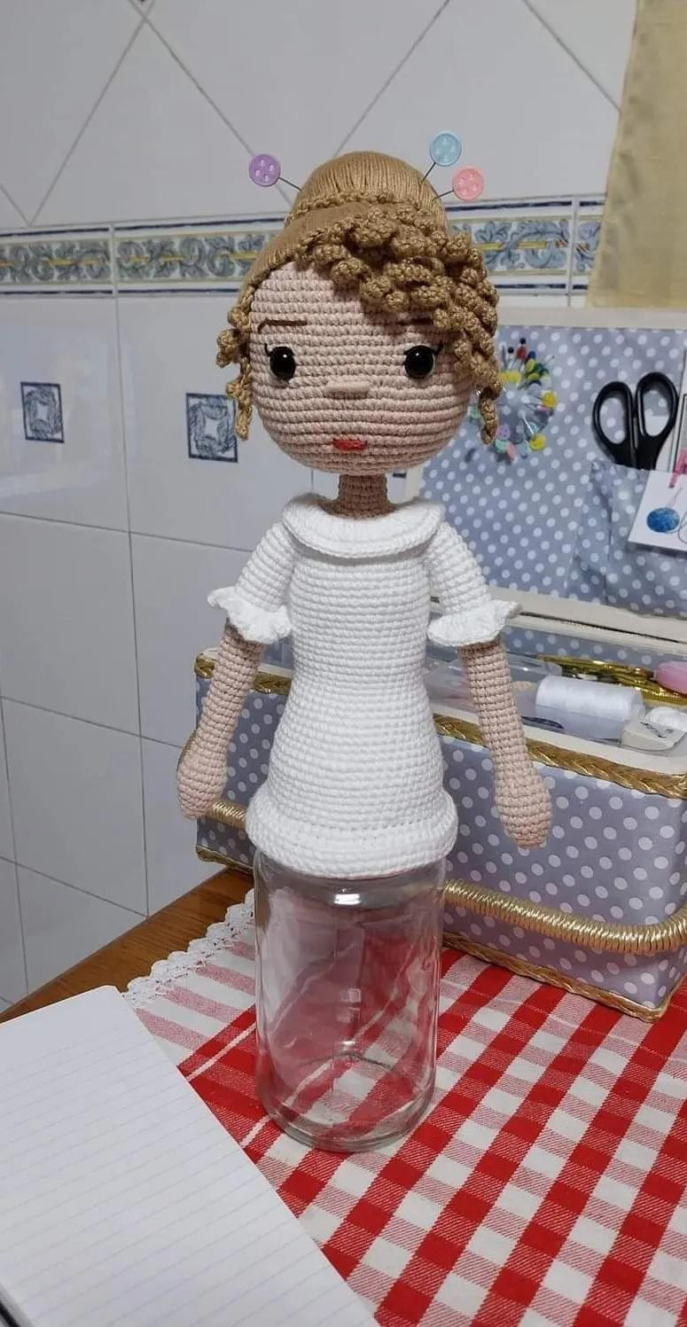 Patrón Muñeca Alfílera Tarro: Guía Paso a Paso