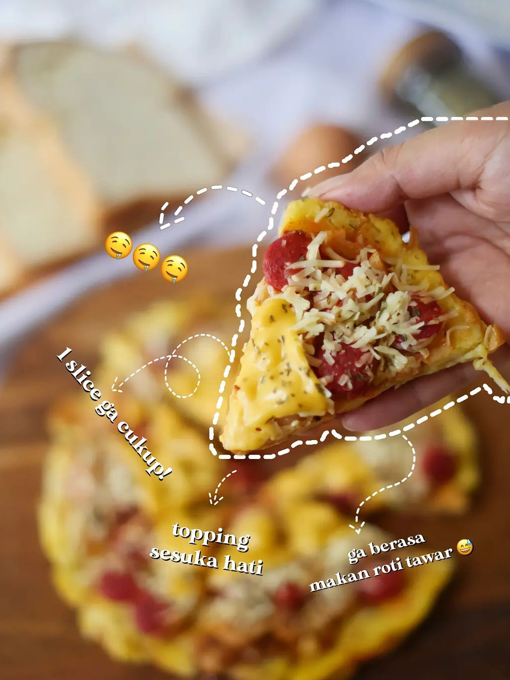 Pizza Roti Tawar: Cách chế biến pizza ngon từ bánh mì trắng sắp hết hạn với topping thịt và phô mai