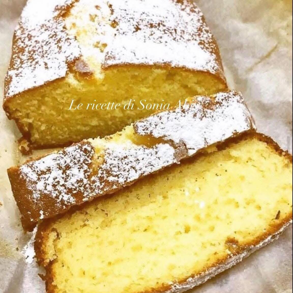 Plum-cake ricotta e limone con glassa di zucchero a velo