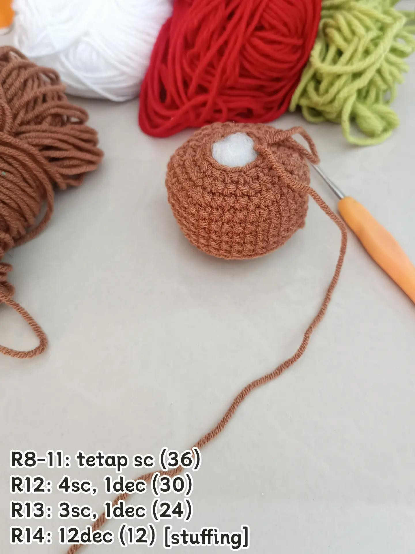 Pola Rajut Buket Kelinci Mawar Merah Putih