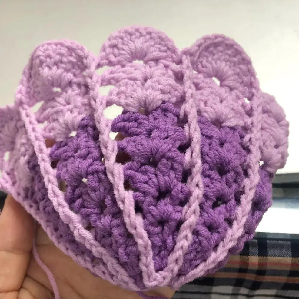 Purple Gradient Shell Top Crochet Pattern with Pearls and Detailed Chart