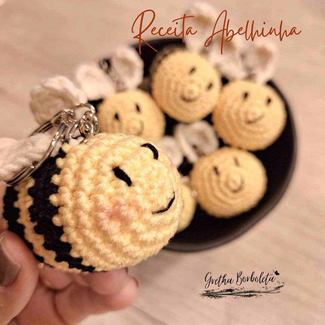 Receita Amigurumi Abelhinha: Tutorial Completo Passo a Passo para Chaveiro