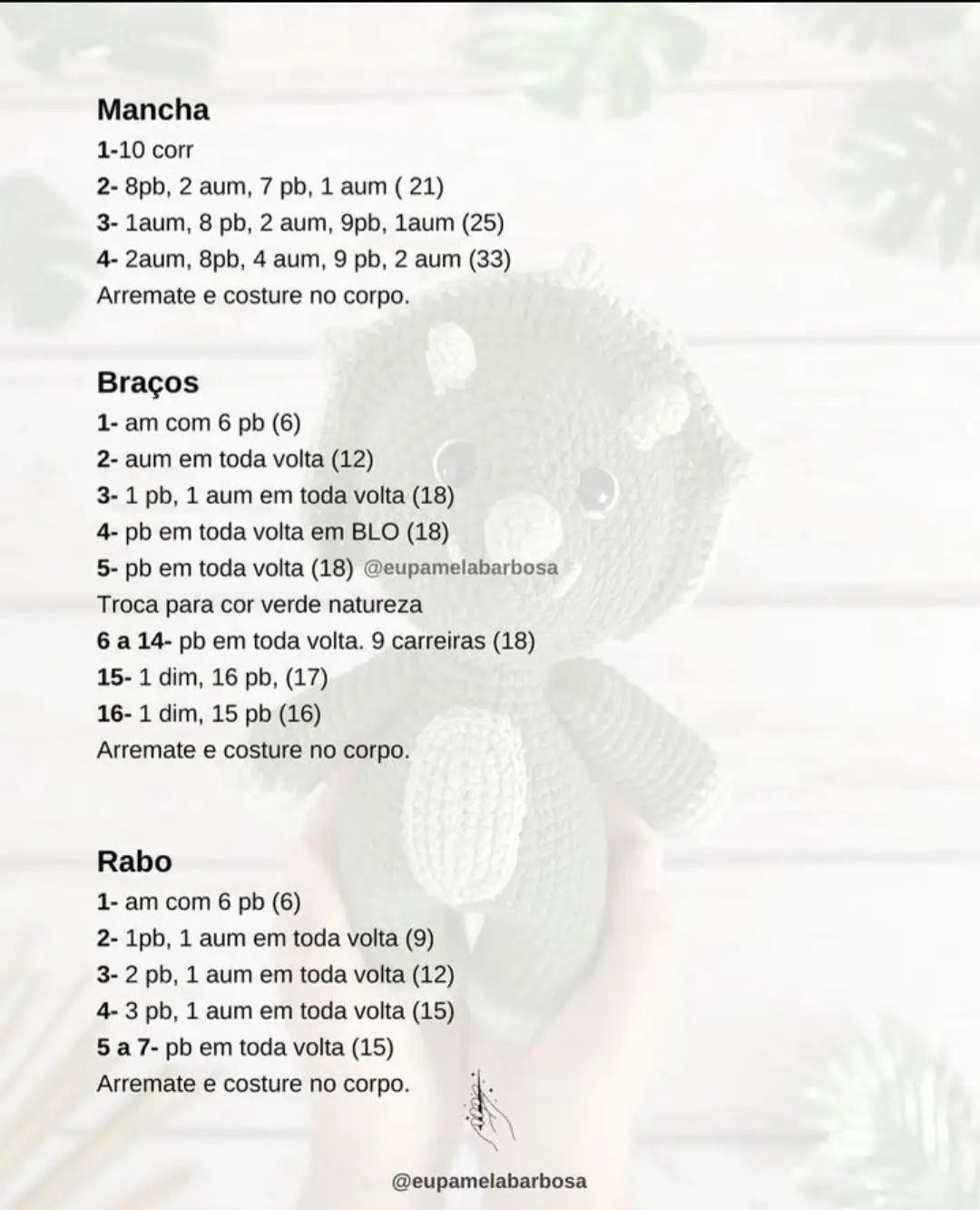 Receita Grátis: Amigurumi Triceratops Verde