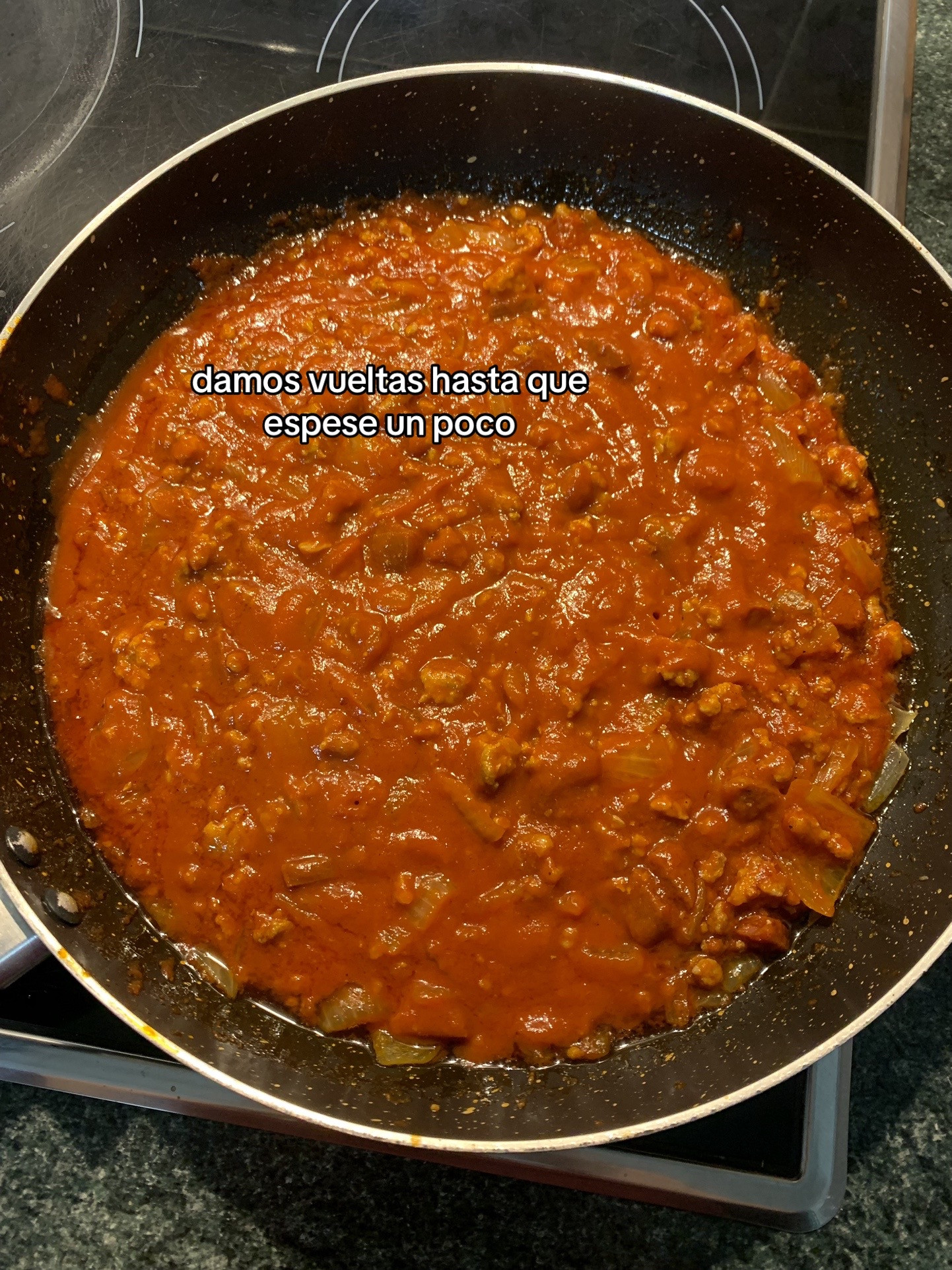 Receta de espirales con tomate y chorizo