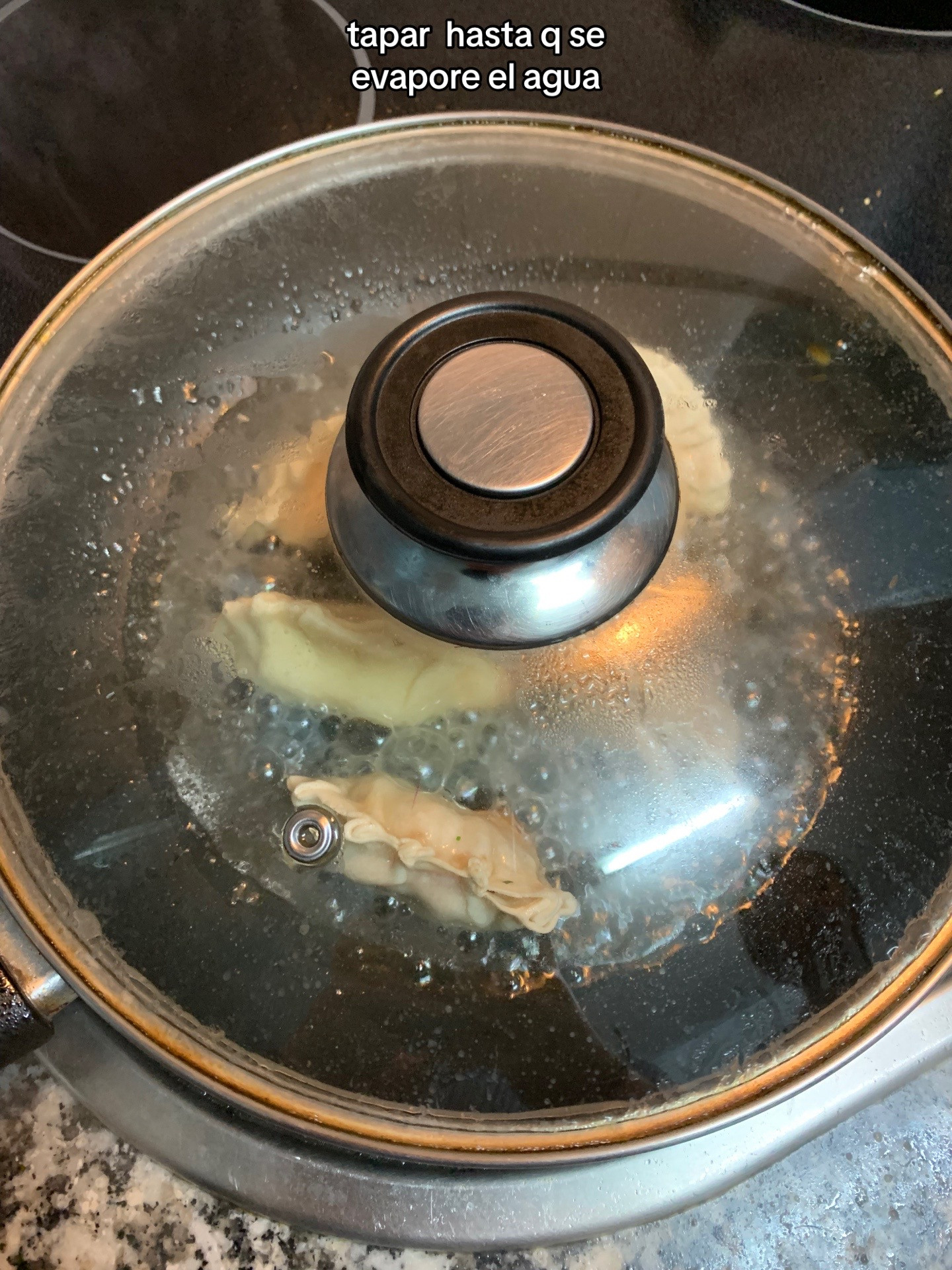Receta de Gyozas: Cómo hacer masa y relleno casero paso a paso