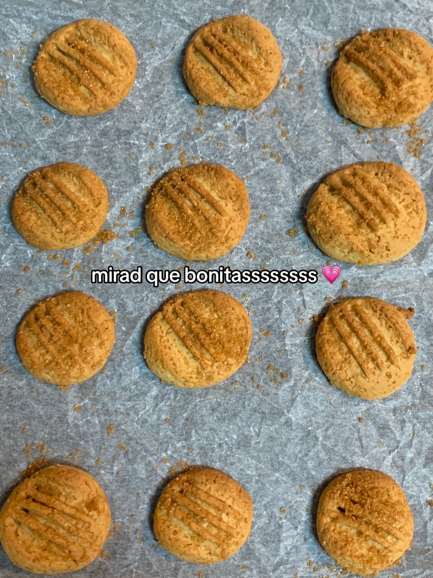 Receta fácil de galletitas de miel con mantequilla y huevo
