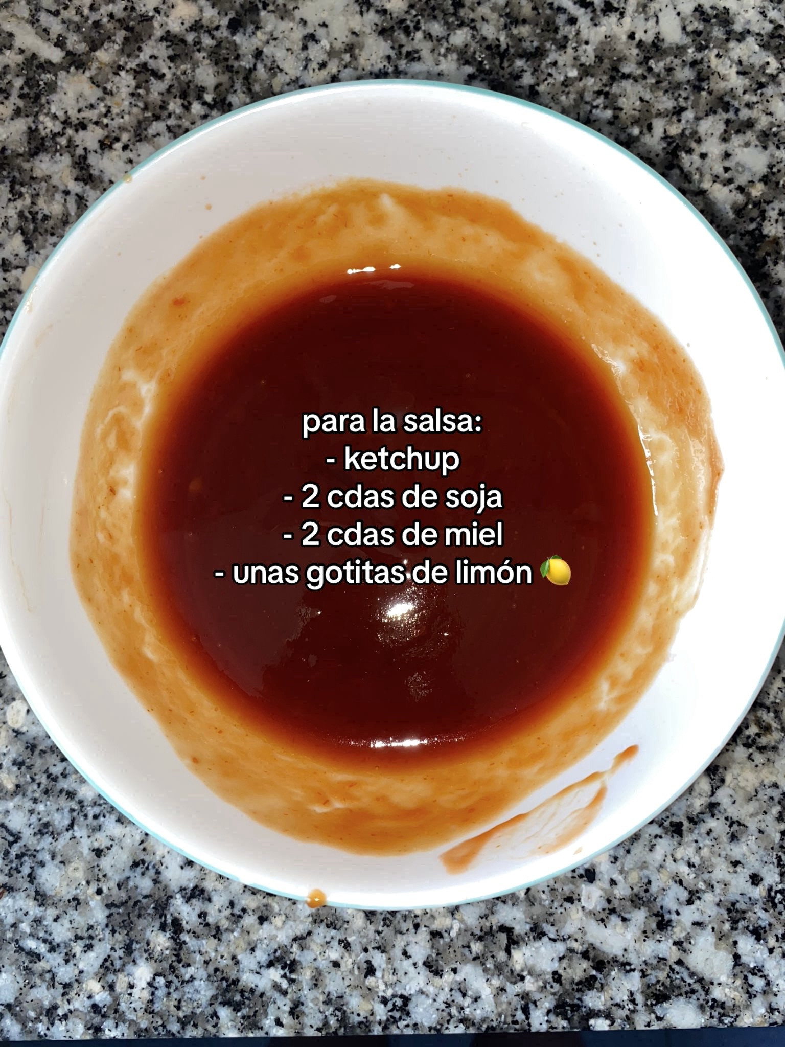 Receta fácil de pollo agridulce: trocear, rebozar y freír