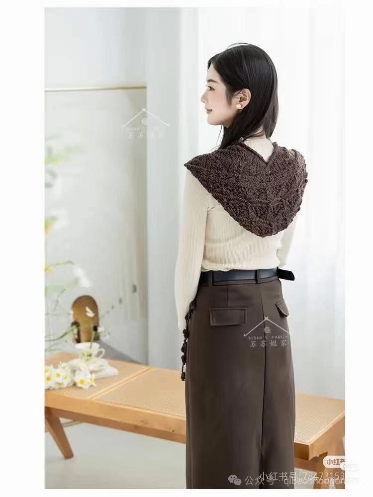 Red and Grey Crochet Hooded Hat with Tassels Pattern Chart