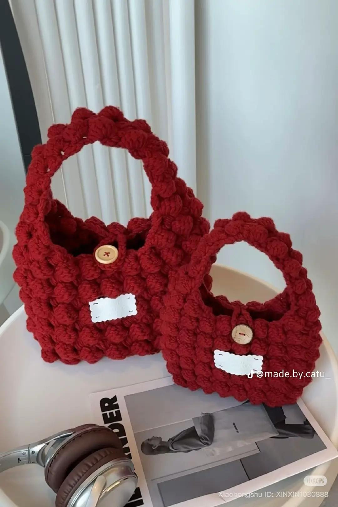 Red Bubble Stitch Crochet Bag Pattern Tutorial
