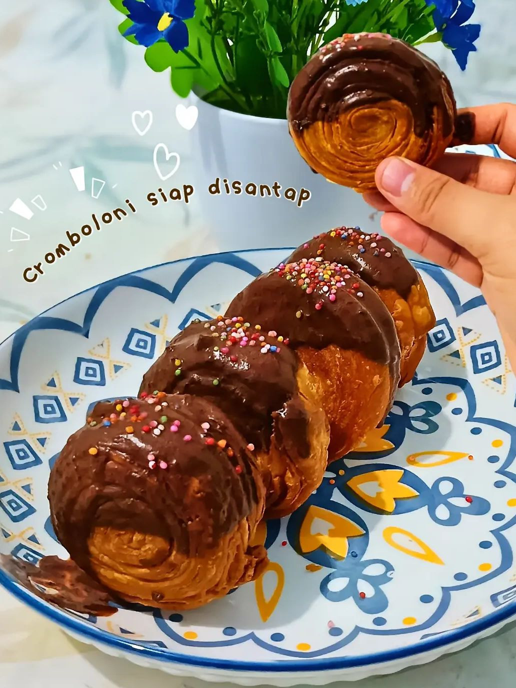 Resep Cromboloni Viral Ekonomis Tanpa Oven dan Danish Pastry