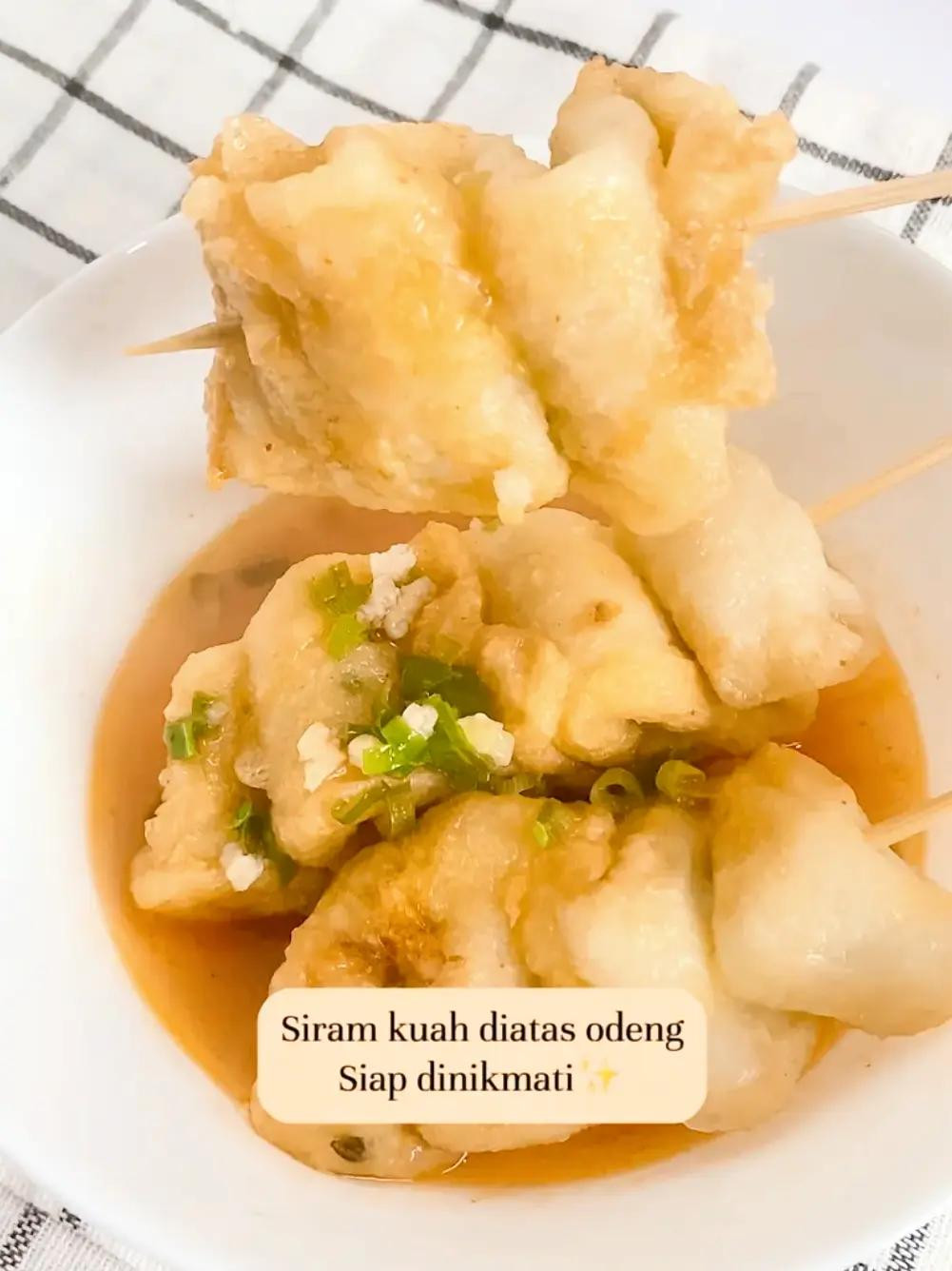 Resep Ekonomis Odeng Kuah Pedas: Camilan Korea với sốt cay và thịt viên chiên giòn