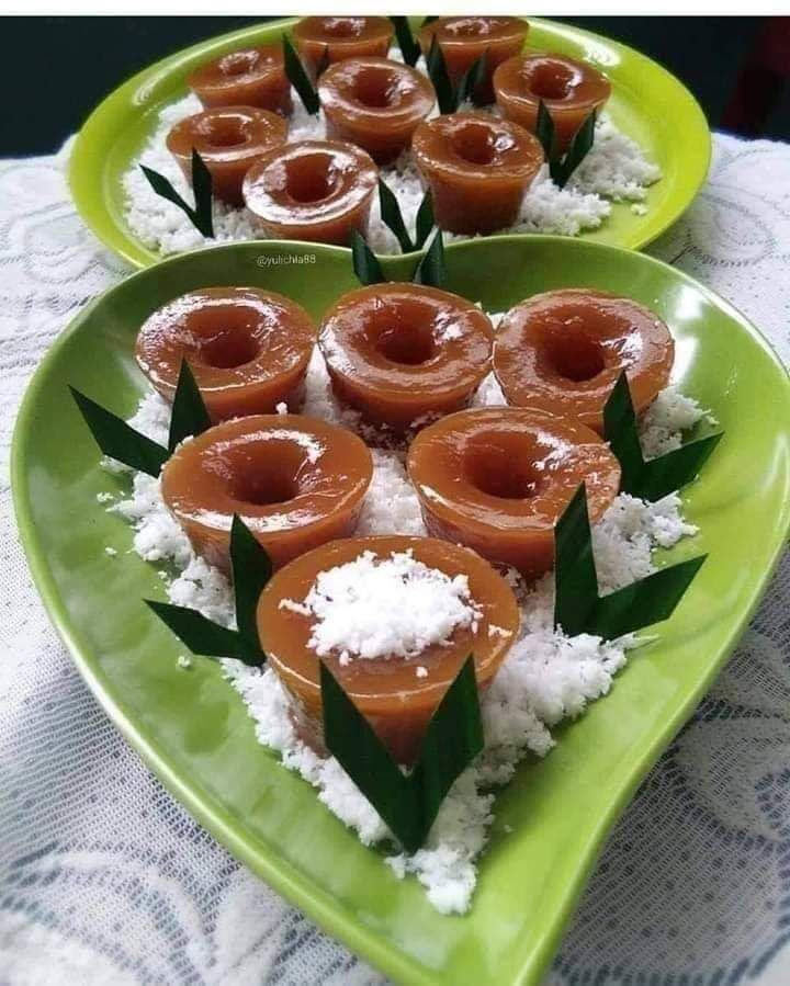 Resep Kue Tradisional Indonesia: Kue Lumpang Gula Merah, Lupis Ketan dan Klepon Ubi Orange