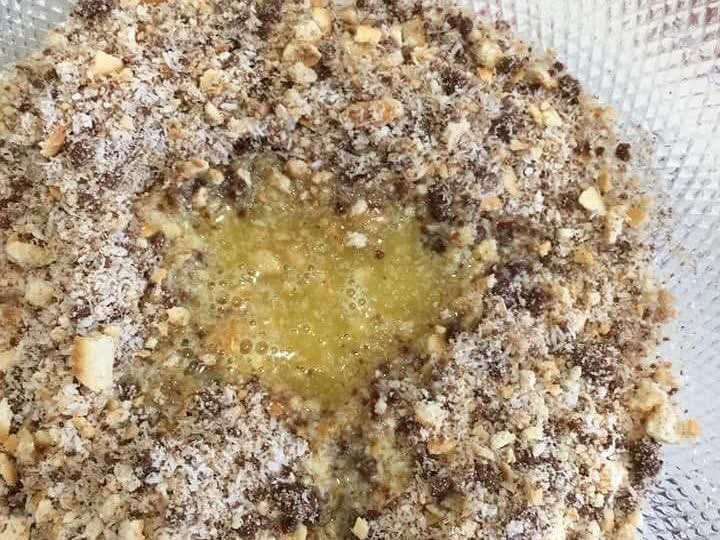 Ricetta Tartufo al Cacao e Cocco: Dolci sfere di biscotto con cacao amaro, nocciole tostate o cocco grattugiato