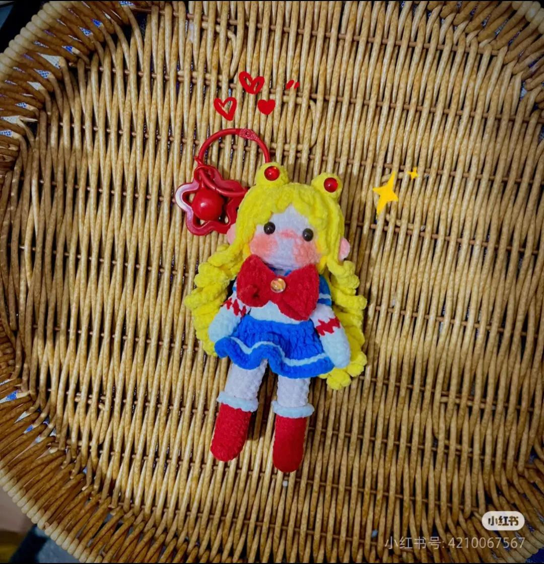 Sailor Moon Amigurumi Crochet Doll Keychain Pattern