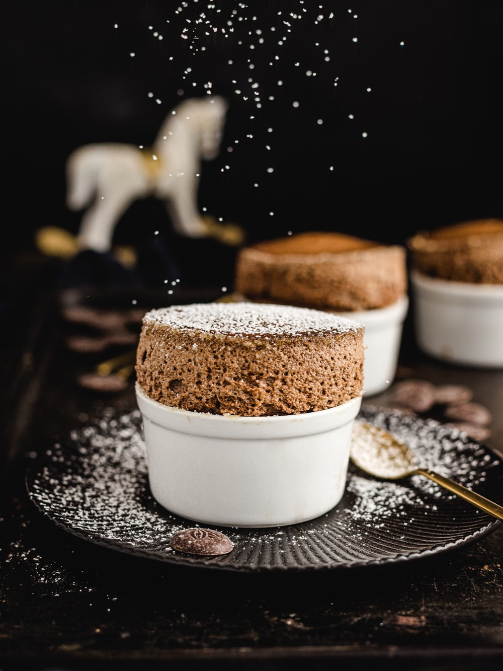 Schokoladen Soufflé: Perfekt, luftig und knusprig mit Profi-Tipps von Daniel Budde