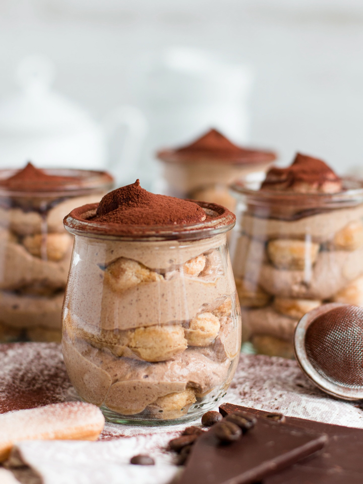 Schokoladen Tiramisu im Glas – Dein Silvester-Dessert