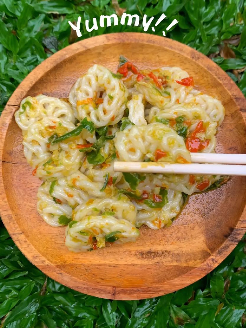 Seblak Coet Viral Versi Tumis Ala Mamang Rafael