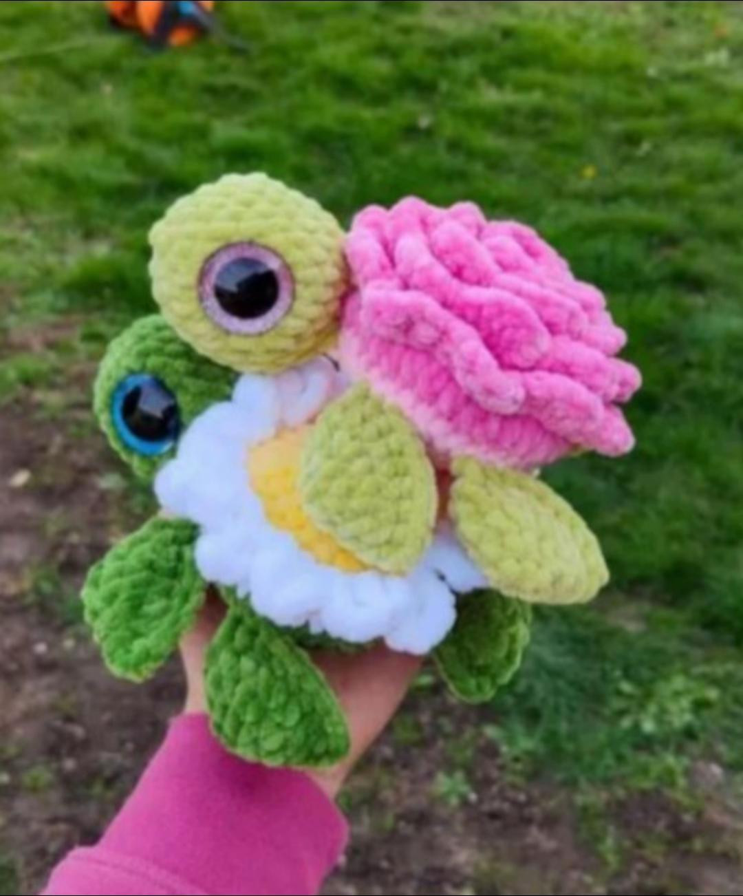 Схема вязания черепашки амигуруми с розой