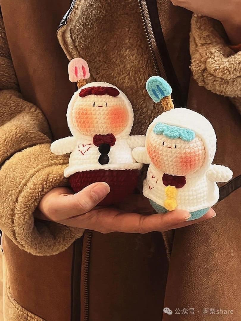 Smiling Snowman Dumpling Crochet Pattern