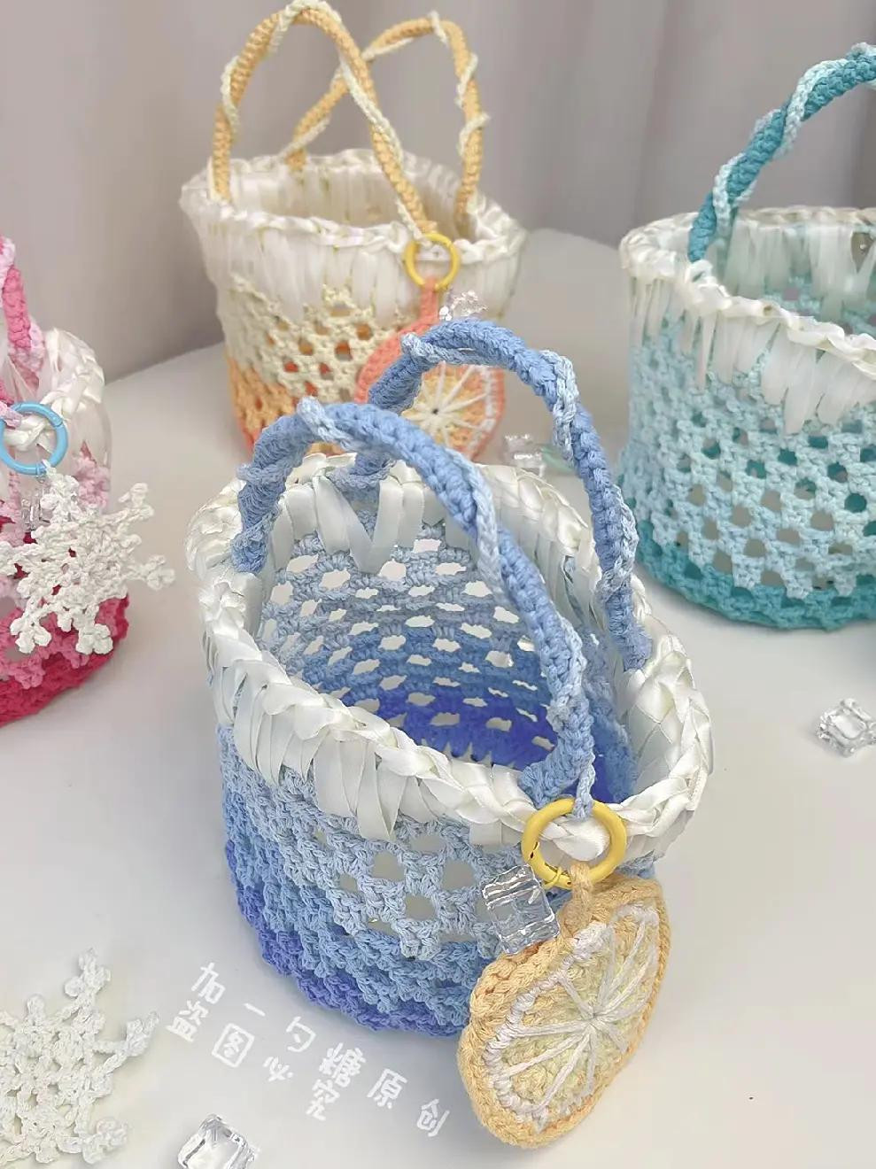 Snow Top Series Crochet Bag Pattern Chart with Ribbon Trim and Citrus Charm