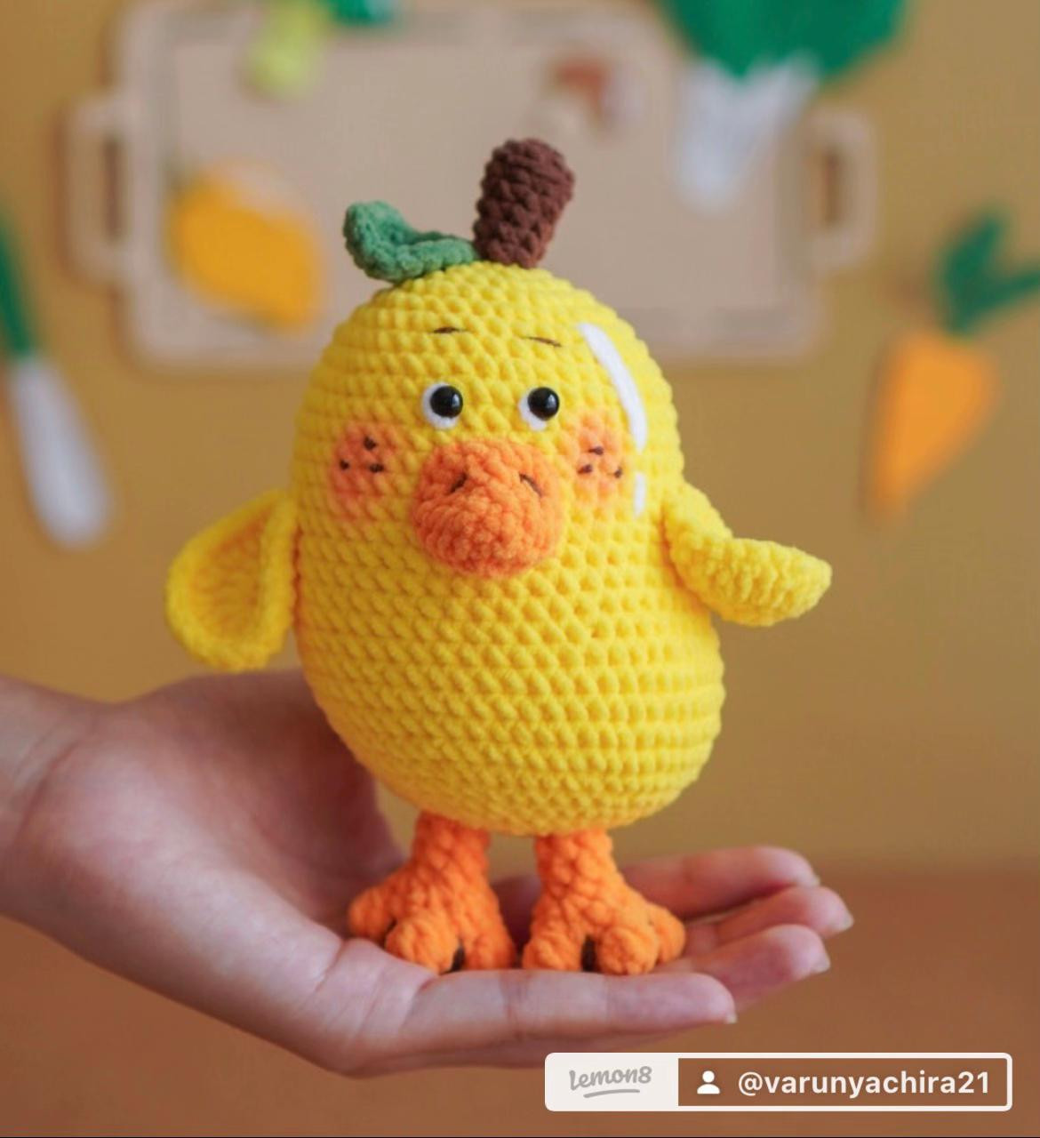 Sơ đồ móc len búp bê chanh vàng dễ thương