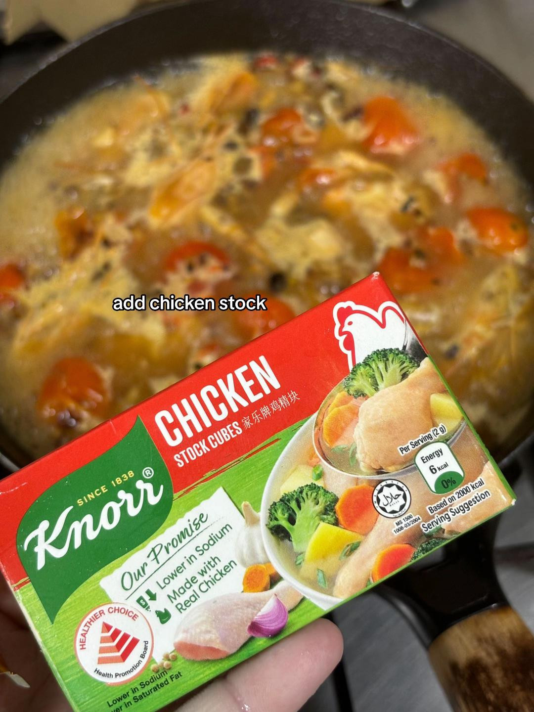 Spicy Tomato Garlic Macaroni Soup with Prawns