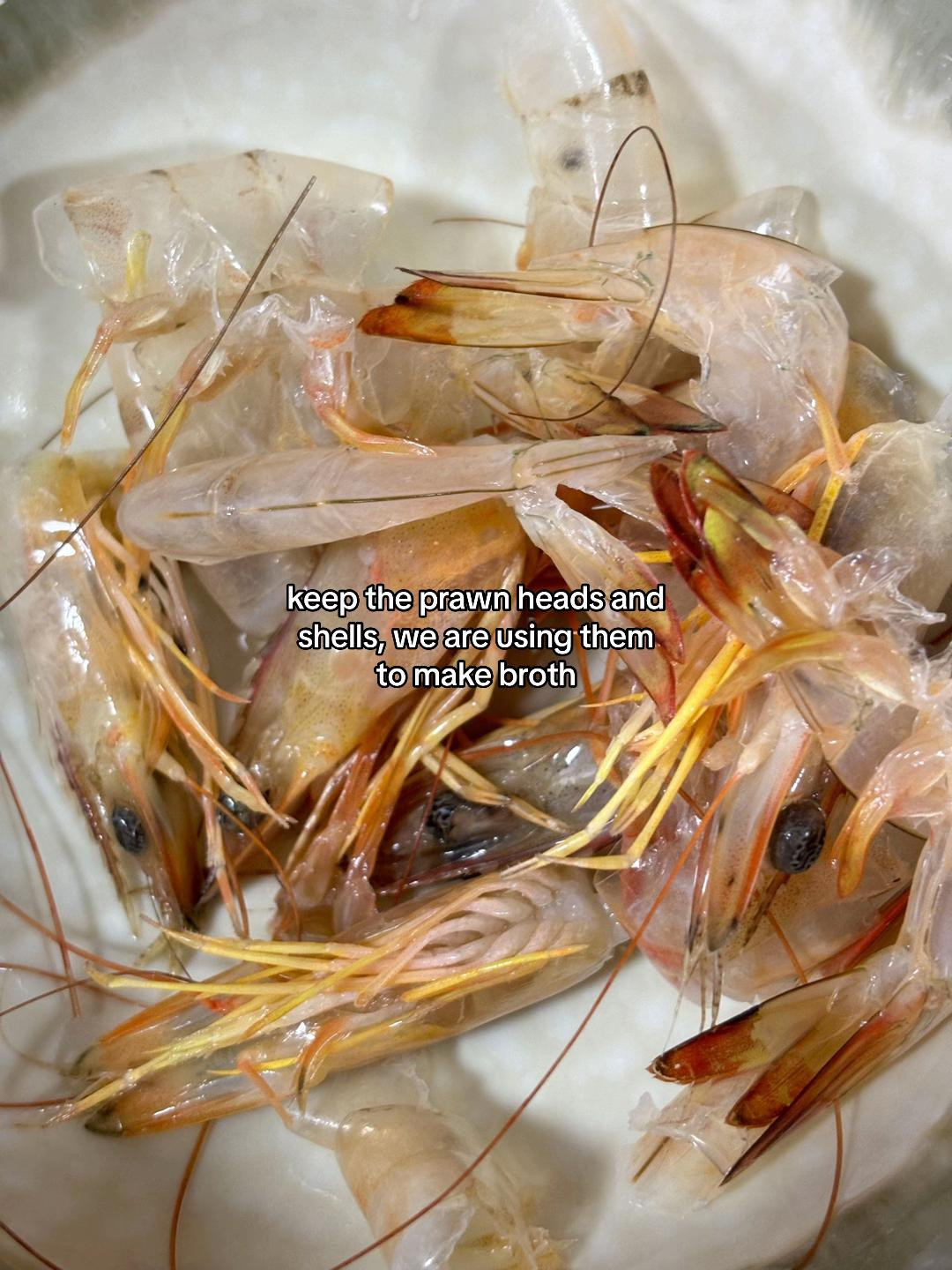 Spicy Tomato Garlic Macaroni Soup with Prawns