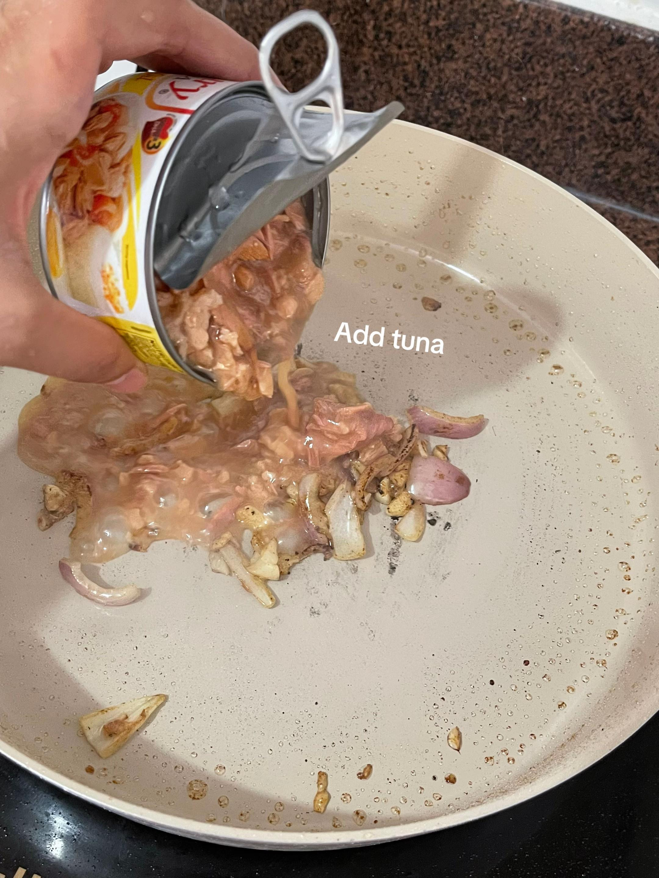 Spicy Tuna Cabbage - Dorm Meal Ulam Idea (10 mins recipe)